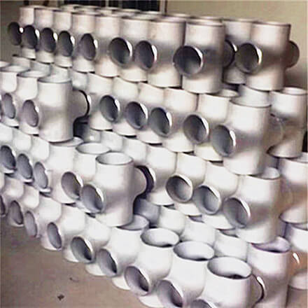 304不銹鋼四通管件DN100